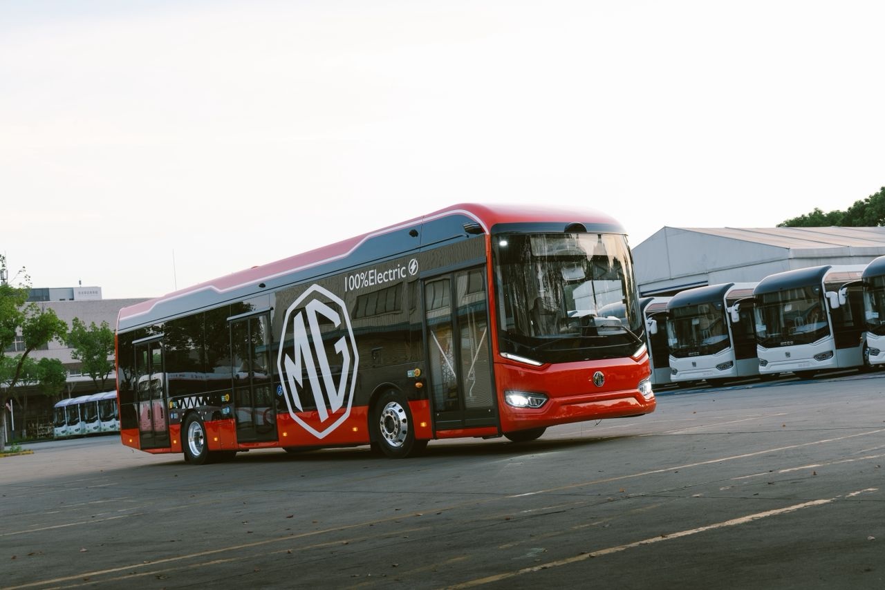 MG iEV12 exterior